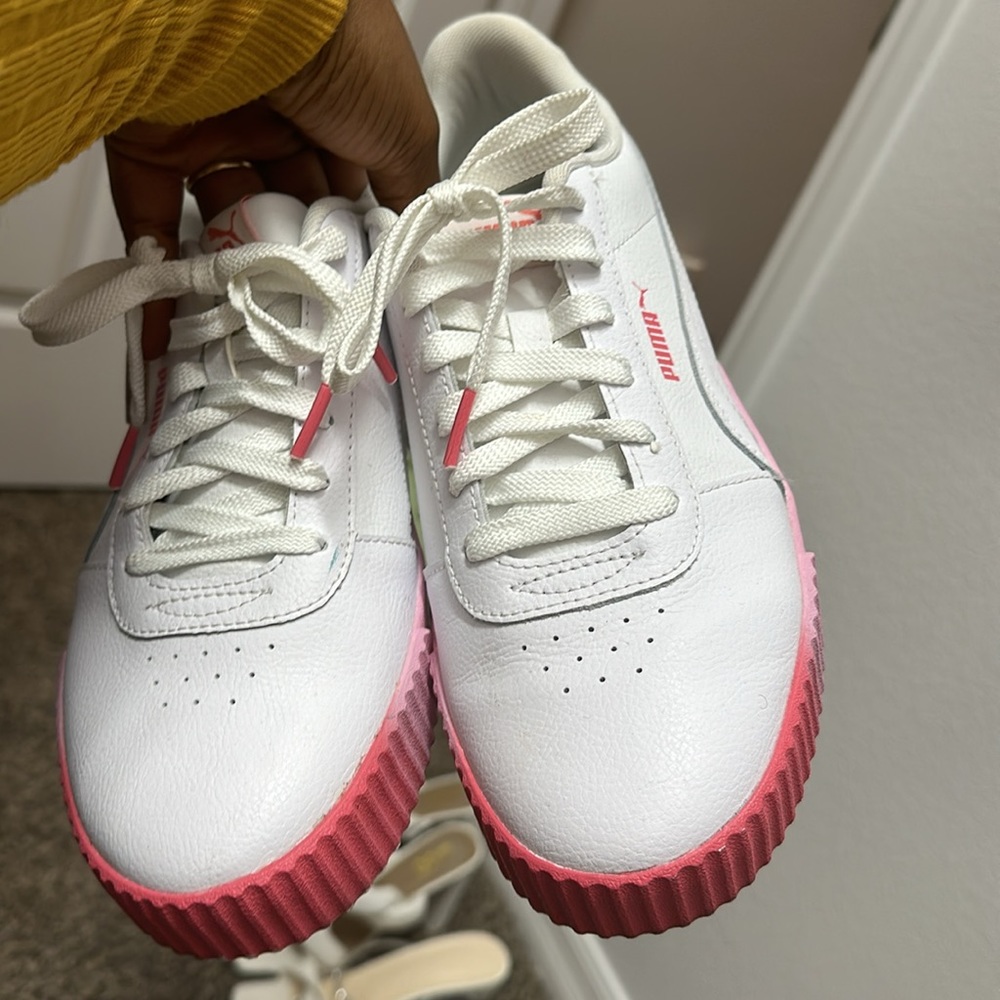 PUMA Carina Rainbow Sneakers 👟💕✨ - Picture 2 of 5